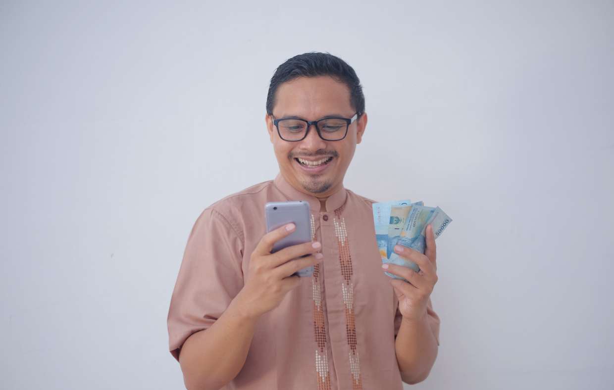 Meminjam Sangatlah Gampang